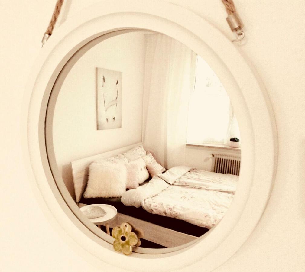 Sandra'S Studio Apartment Klagenfurt am Woerthersee Ngoại thất bức ảnh